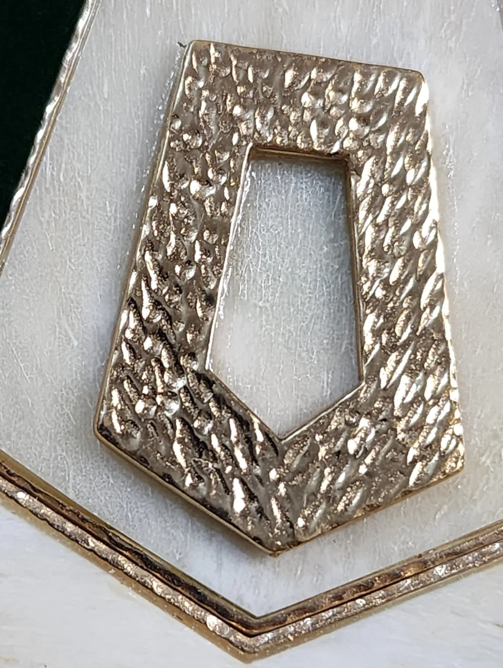 Akola chic geometric